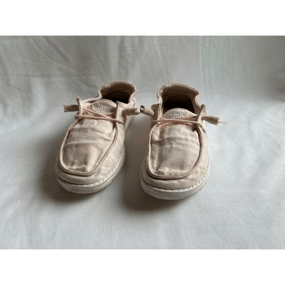Women's Wendy Slub Canvas Hey Dude Size 6, Light Pink - Picture 2 of 6